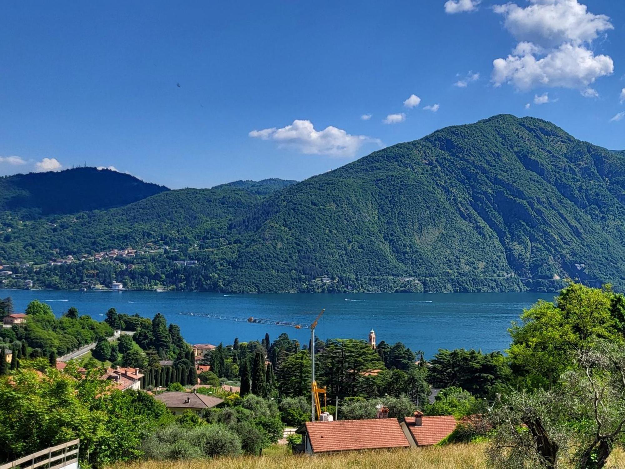 Casa Intignano - Appartamento Con Terrazzo Vista Lago Тремецо Екстериор снимка